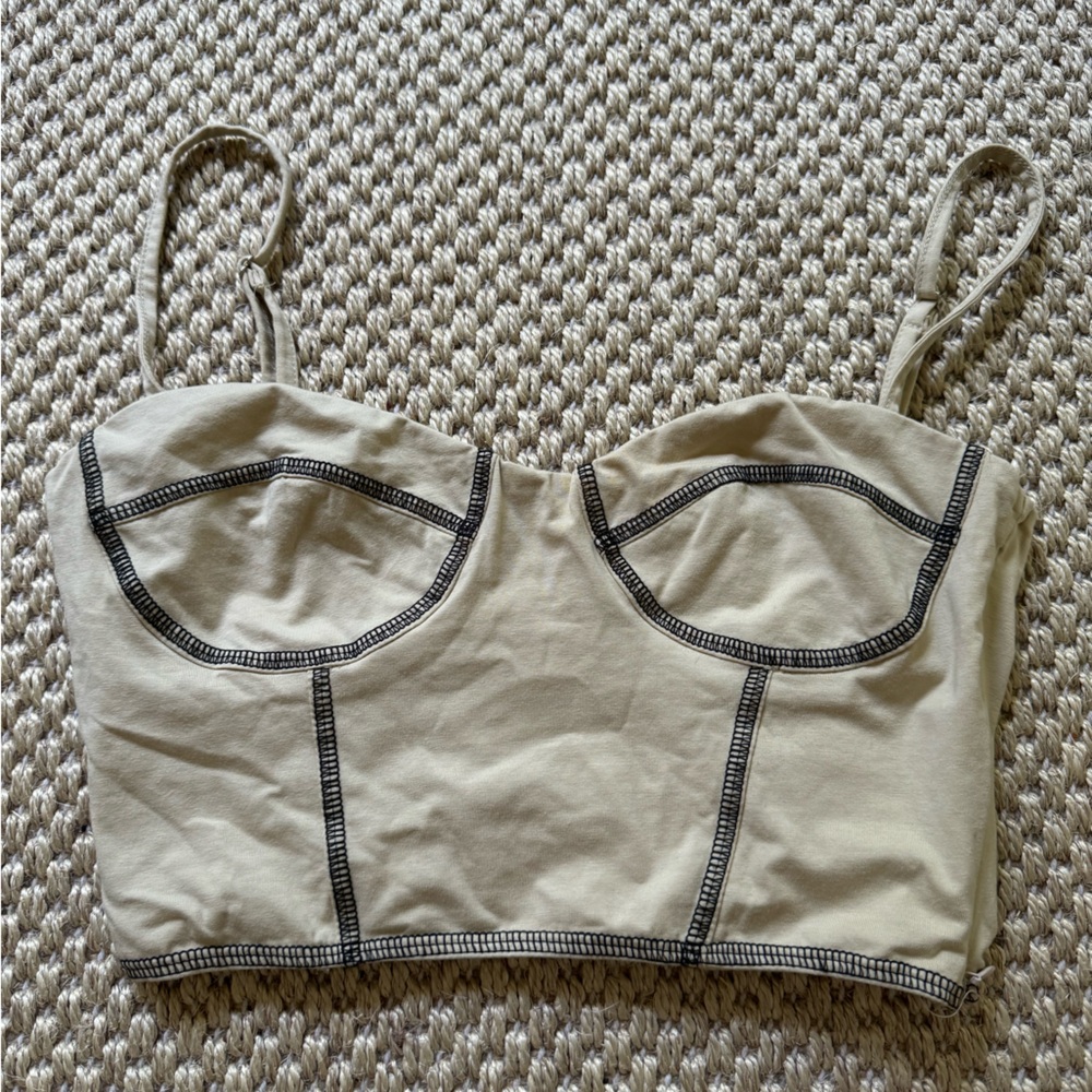 Princess polly crop top